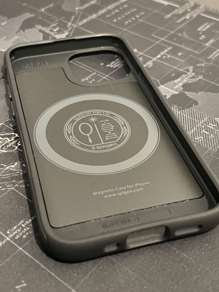 Spigen MagArmor Case Initial Impressions [iPhone 13 mini] // Do Armor &  MagSafe Work Together? 